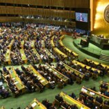 Zašto je odloženo glasanje o Rezoluciji o genocidu u Srebrenici u Generalnoj skupštini UN ? 9