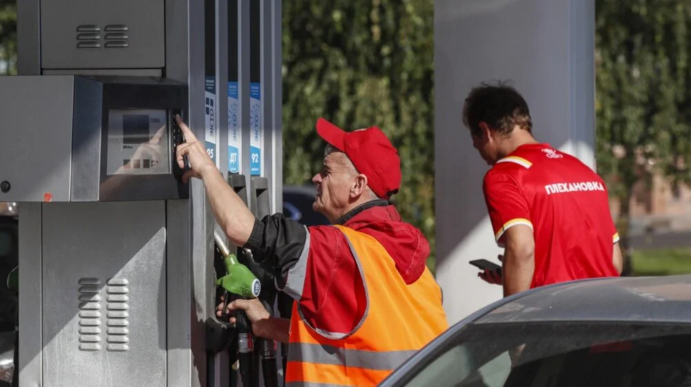 Kako su i zbog čega vozači u Srbiji uskraćeni za pojeftinjenje dizel goriva? 1