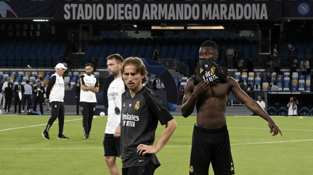 Zemljotres u regionu Napulja uneo paniku uoči meča Napolija i Reala 1