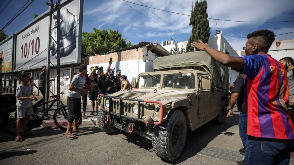 "Mi smo pobijeni. Nema vojske. Prošli su sati i sati": Reakcije Izraelaca na napad Hamasa 1