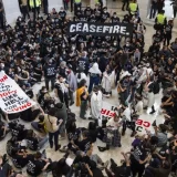 Bajden osudio umanjivanje važnosti juriša Trampovih pristalica na Kapitol Hil 6. januara 2021. 3