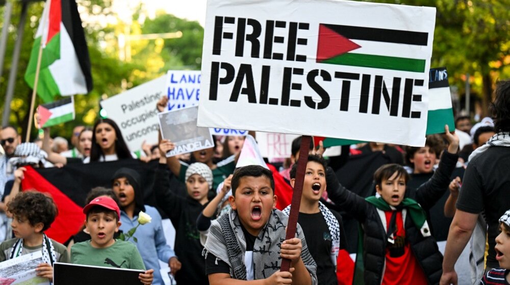 "Prekinite vatru!": Protesti podrške širom sveta u znak solidarnosti s Palestincima u Pojasu Gaze 1