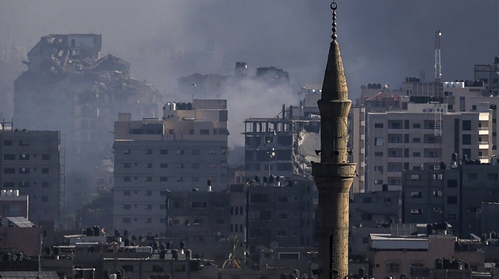 Izraelska vojska optužuje Hezbolah da uvlači Liban u rat 1