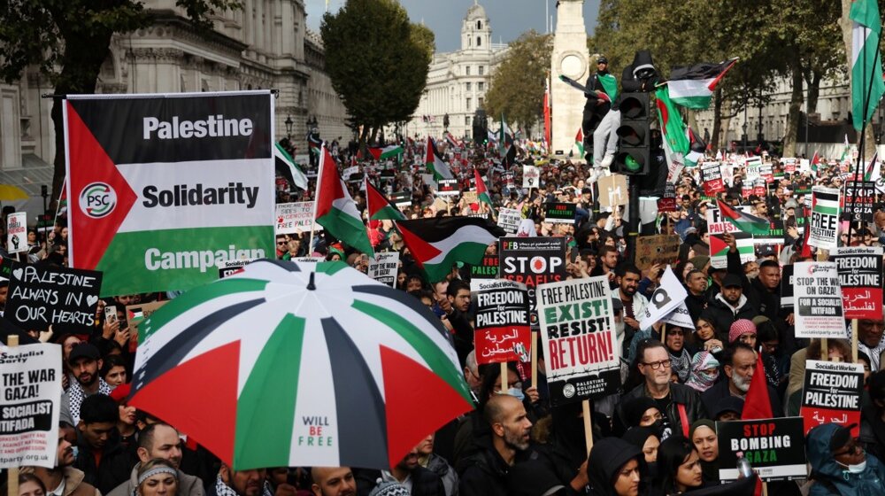 U kojim se sve gradovima širom sveta protestuje u znak podrške Palestini? 1