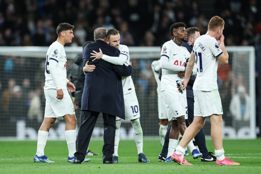 Najupečatljiviji trenerski debi od kada se igra Premijer liga: Postekoglu krenuo bolje i od Vokera i Hidinka 2