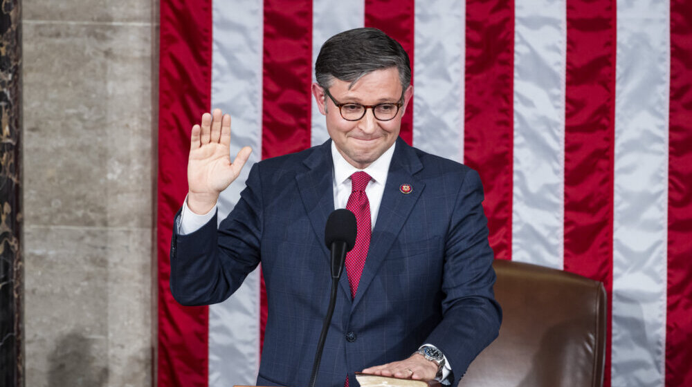 Predstavnički dom SAD posle tri nedelje izabrao predsedavajućeg: Ko je republikanac Majk Džonson? 1