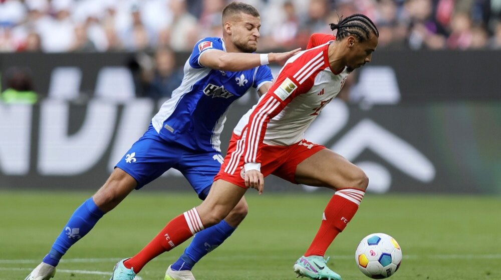 (VIDEO) Prva utakmica u istoriji Bundeslige s tri crvena kartona u prvom poluvremenu 1