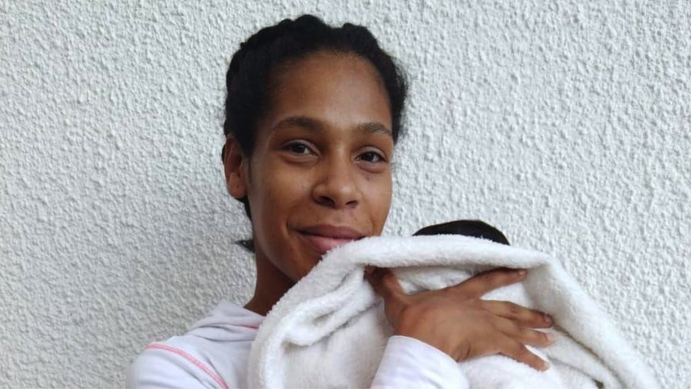 Johandri Pačeko sa ćerkom Mijom