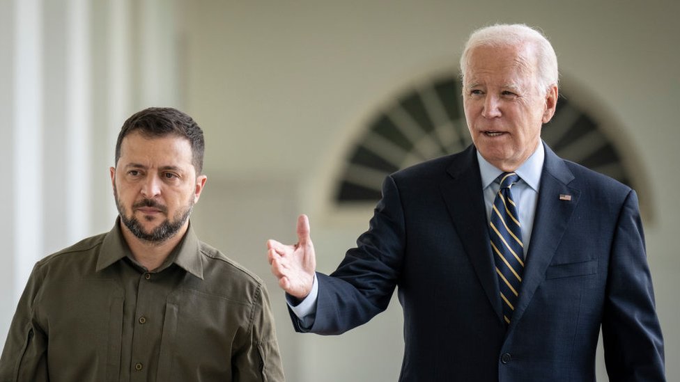 US President Joe Biden and Ukrainian President Volodymr Zelensky