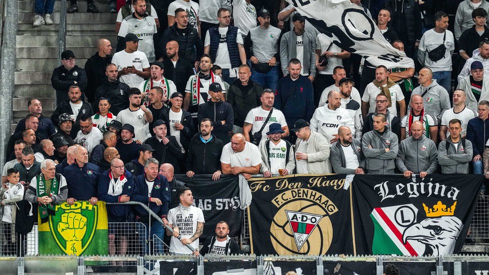 Fudbal i nasilje: Pankov i drugi fudbaler poljske Legije pušteni iz pritvora, istraga u toku 2 navijači Legije iz Varšave