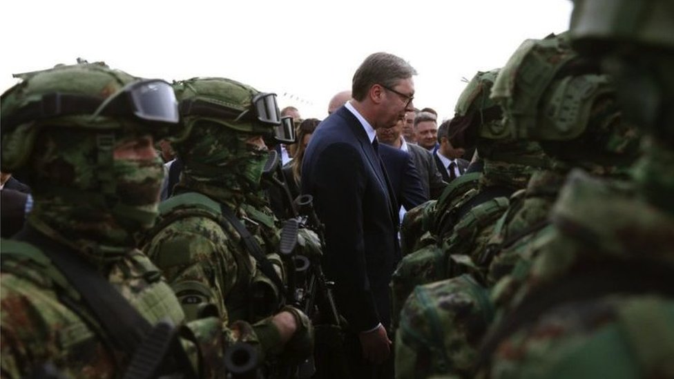 Rusija i Ukrajina: Da li Moskva regrutuje dobrovoljce sa Balkana 1 Vučić, vojska