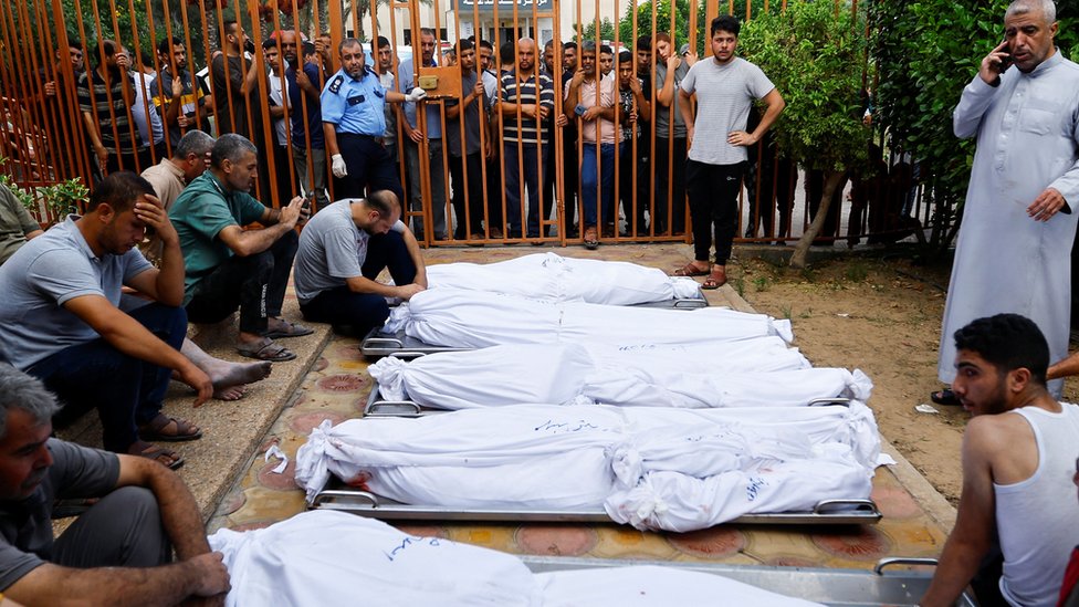 Gaza, vazdušni napadi na Gazu, sahrana poginulih Palestinaca