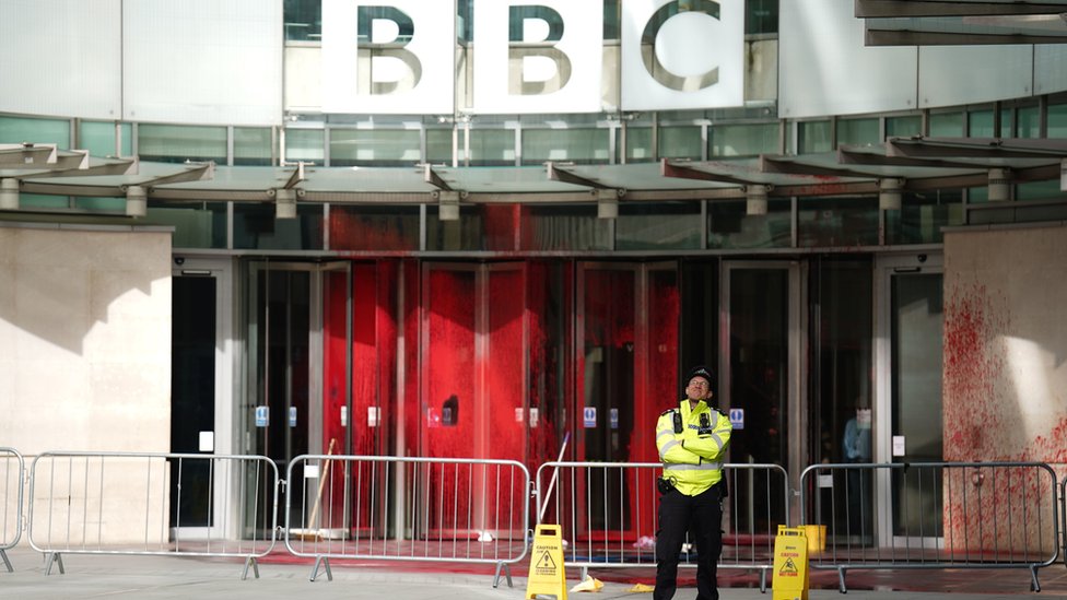 Izrael i Palestinci: Krvoproliće u Gazi - pogođen konvoj sa palestinskim civilima, među žrtvama i deca 9 BBC