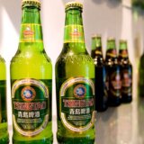 Kina: Radnik druge najveće pivare snimljen kako urinira u rezervoar sa pićem 4