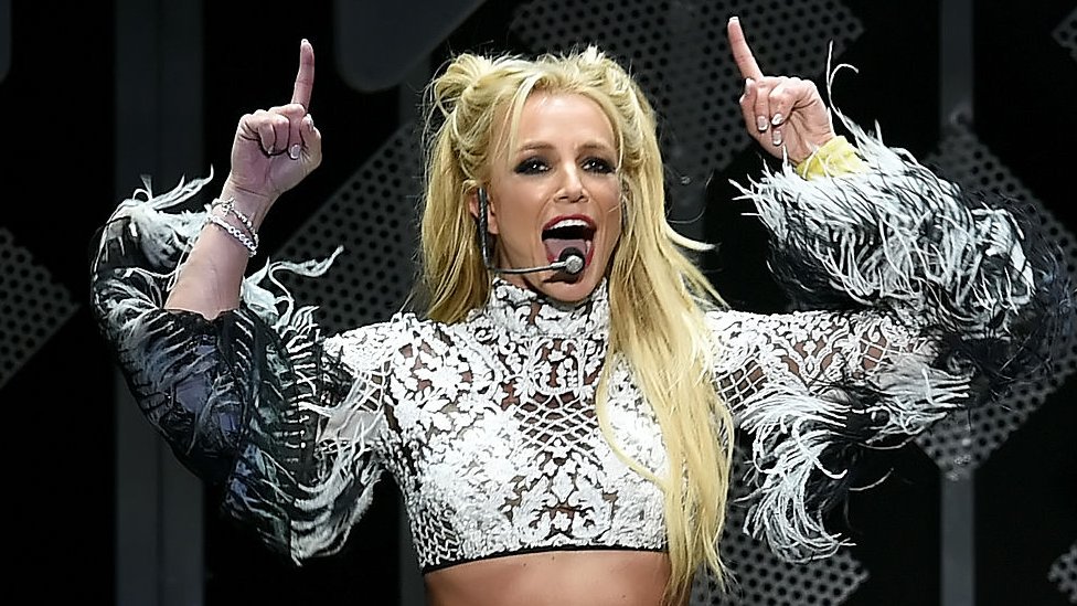 Memoari Britni Spirs: „Žena u meni” je gnevna i poučna priča 4 Britney Spears in concert