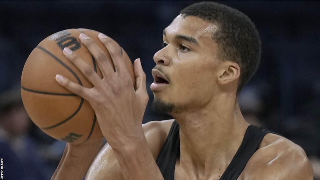 NBA liga i košarka: Jokićev Denver krenuo u odbranu titule, veliki trejdovi i Viktor Vembanjama menjaju odnos snaga 2 Victor Wembanyama