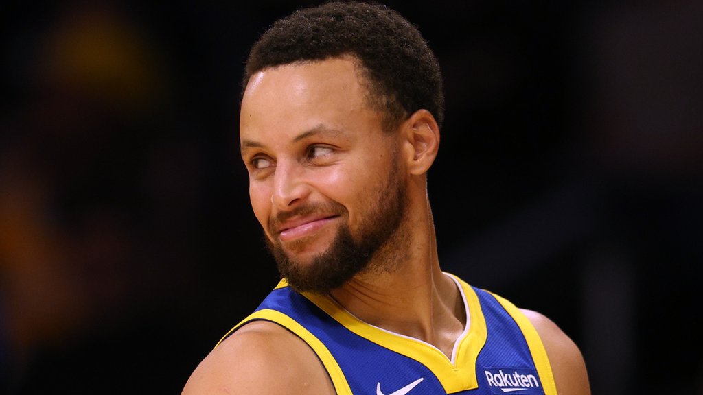 NBA liga i košarka: Jokićev Denver krenuo u odbranu titule, veliki trejdovi i Viktor Vembanjama menjaju odnos snaga 4 Stephen Curry