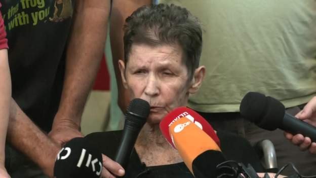 Izrael i Palestinci: „Prošla sam pakao", kaže žena koju je oslobodio Hamas 3 Joševed Lifšic