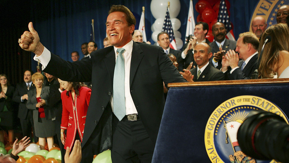 Arnold Švarceneger: „Bio bih sjajan predsednik Amerike" 1 California Gov. Arnold Schwarzenegger celebrates his victory over Democrat Treasurer Phil Angelides on Election Night on November 7, 2006 in Los Angeles