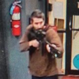 Amerika: Naoružani napadač ubio veliki broj ljudi u Mejnu, stotine policajaca traga za njim 5