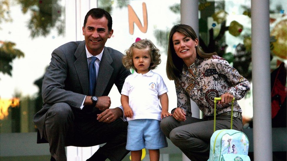 Španska kraljevska porodica: Ko je Leonora, naslednica prestola koje postaje punoletna 2 Princess Leonor as a child