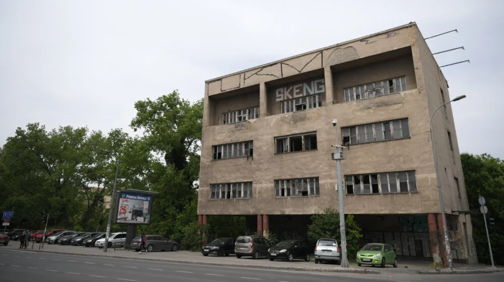 Počelo rušenje kompleksa u Despota Stefana, na mestu gde su bile firme Sutjeska, ICN Galenika i Beogradski pamučni kombinat 1