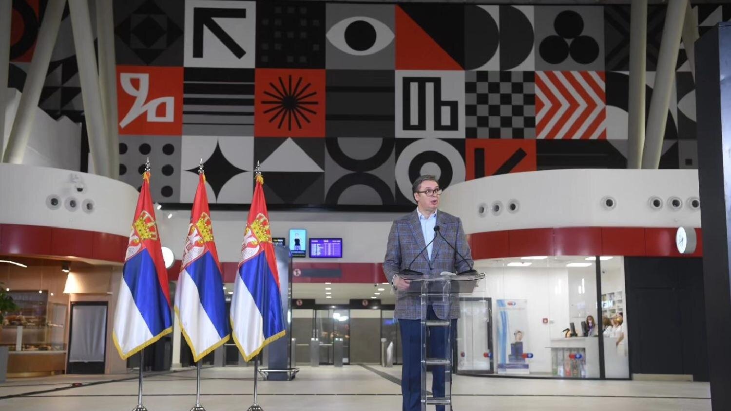 Otvorena železnička stanica "Beograd centar": Vučić poručio da "Prokop postaje novi centar grada" (VIDEO,FOTO) 6