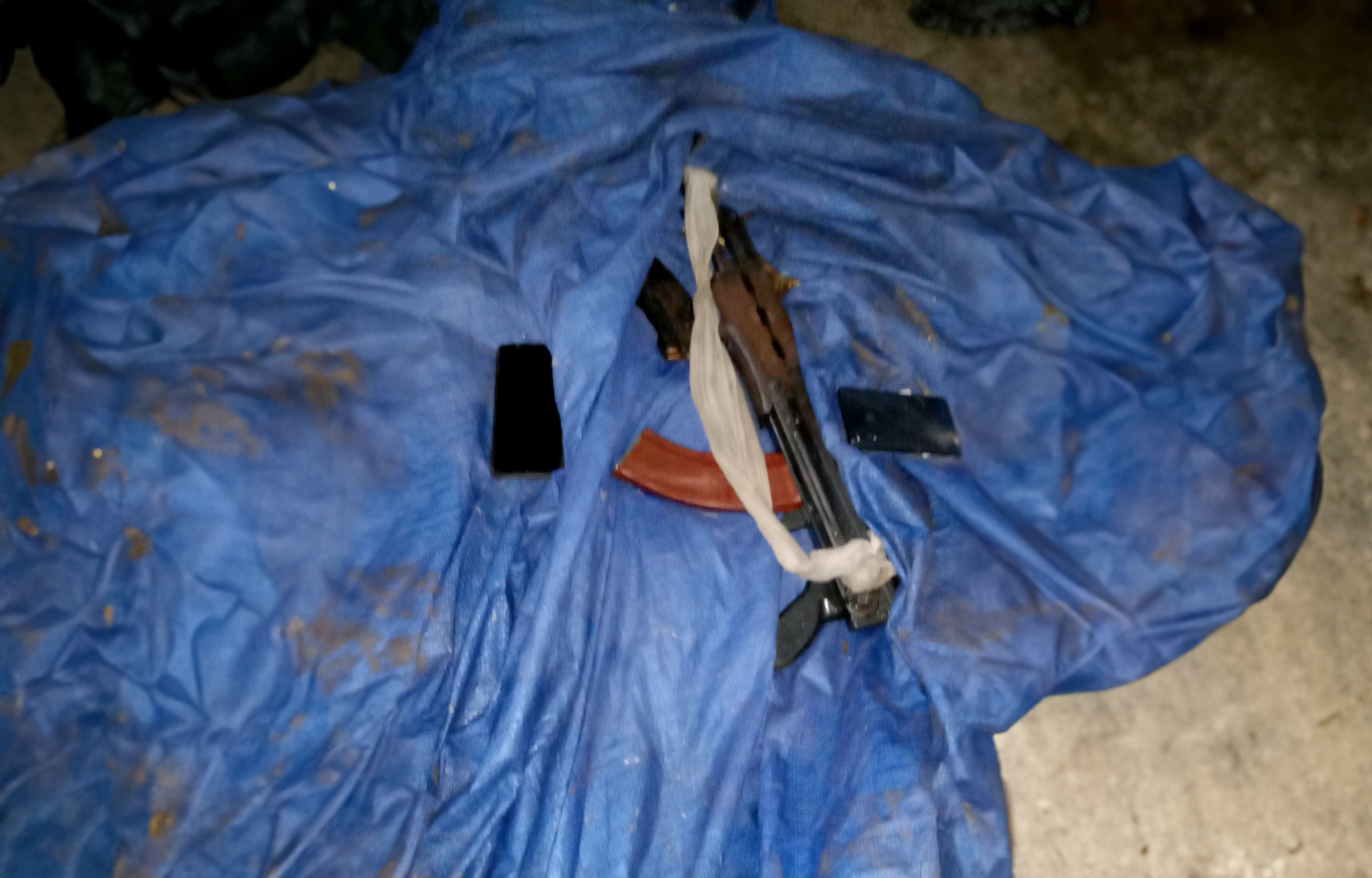 Šta je policija pronašla kod uhapšenih migranata nakon vatrenog obračuna u Horgošu (FOTO) 3 Šta je policija pronašla kod uhapšenih migranata nakon vatrenog obračuna u Horgošu (FOTO) 3