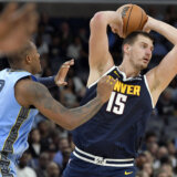 Nikola Jokić stigao Lebrona Džejmsa i Džejsona Kida po broju tripl-dablova 8