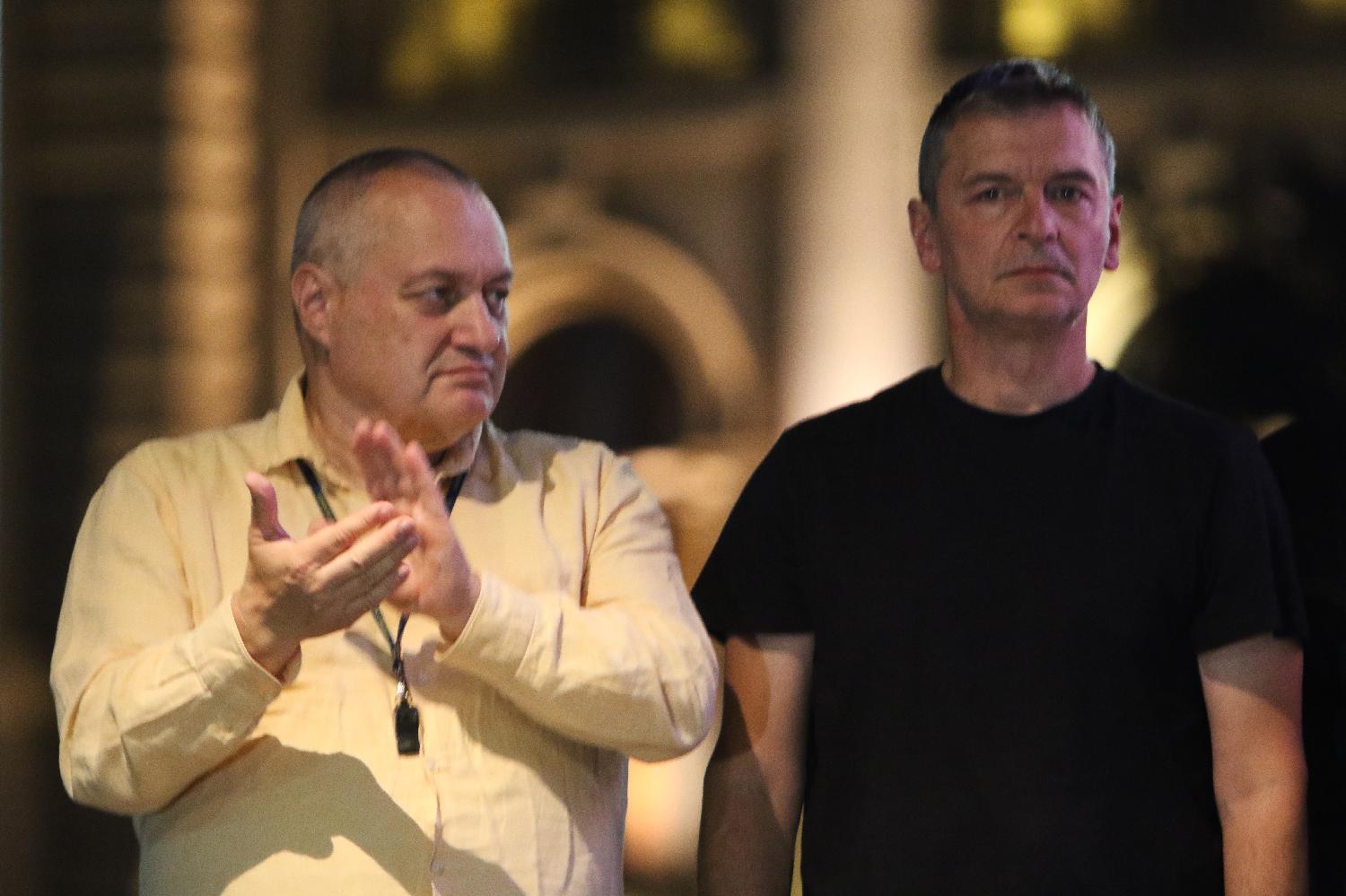 Kako je izgledao 24. protest „Srbija protiv nasilja“ (FOTO) 3 Kako je izgledao 24. protest „Srbija protiv nasilja“ (FOTO) 3