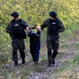 VJT: Uhapšen vozač iz Preševa koji je prevozio migrante 13