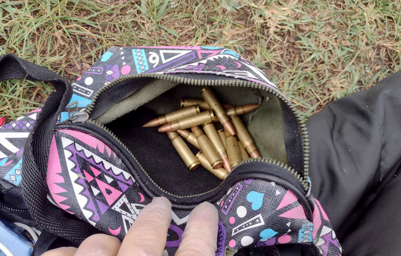 Šta je policija pronašla kod uhapšenih migranata nakon vatrenog obračuna u Horgošu (FOTO) 4 Šta je policija pronašla kod uhapšenih migranata nakon vatrenog obračuna u Horgošu (FOTO) 4