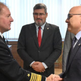 Vučević sa admiralom NATO razgovarao o razmeštanju vojske prema Kosovu 5