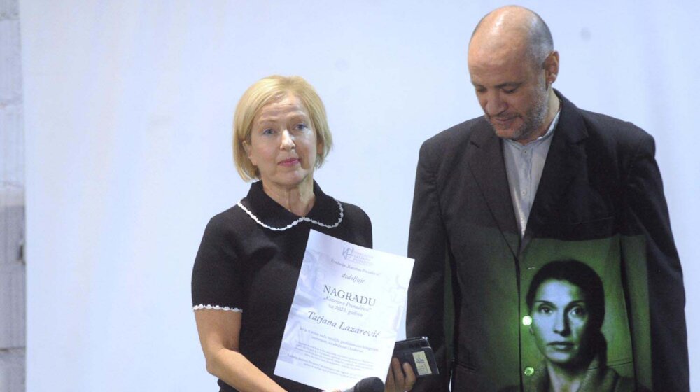 "Najviše od svega mi znači što moje kolege ne dozvoljavaju da se svetlo na Kosovu ugasi": Urednici portala KoSSev uručena nagrada "Katarina Preradović" 1