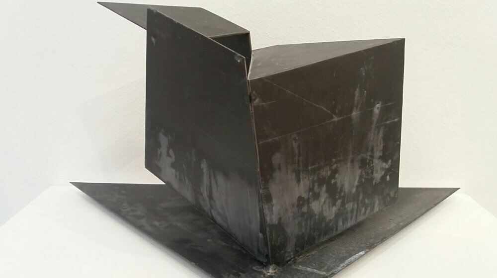 U Zrenjaninu izložba crteža i skulptura "Tekton" 1