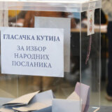 Biračka mesta građana sa Kosmeta koji su glasali u užoj Srbiji prebačena u pokrajinu bez njihovog znanja: Dveri Niš podnose krivičnu prijavu 7