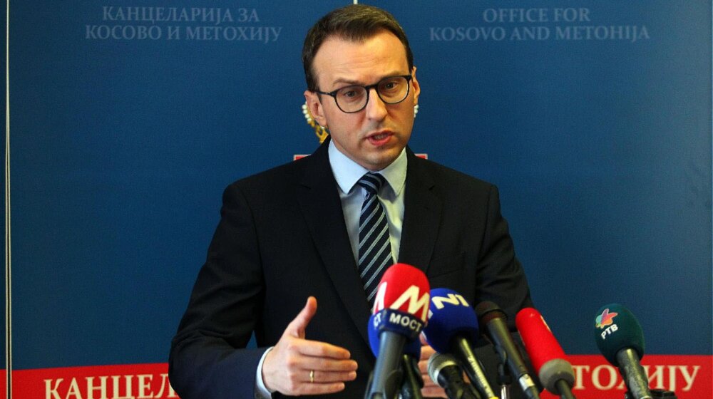 Petković tvrdi nije bilo dinara, a Kosovska policija: Skoro 75 miliona dinara, 1.6 miliona evra… 9