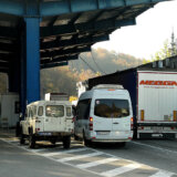 Centri za registraciju vozila na Kosovu radiće i vikendom zbog velikog interesovanja 6