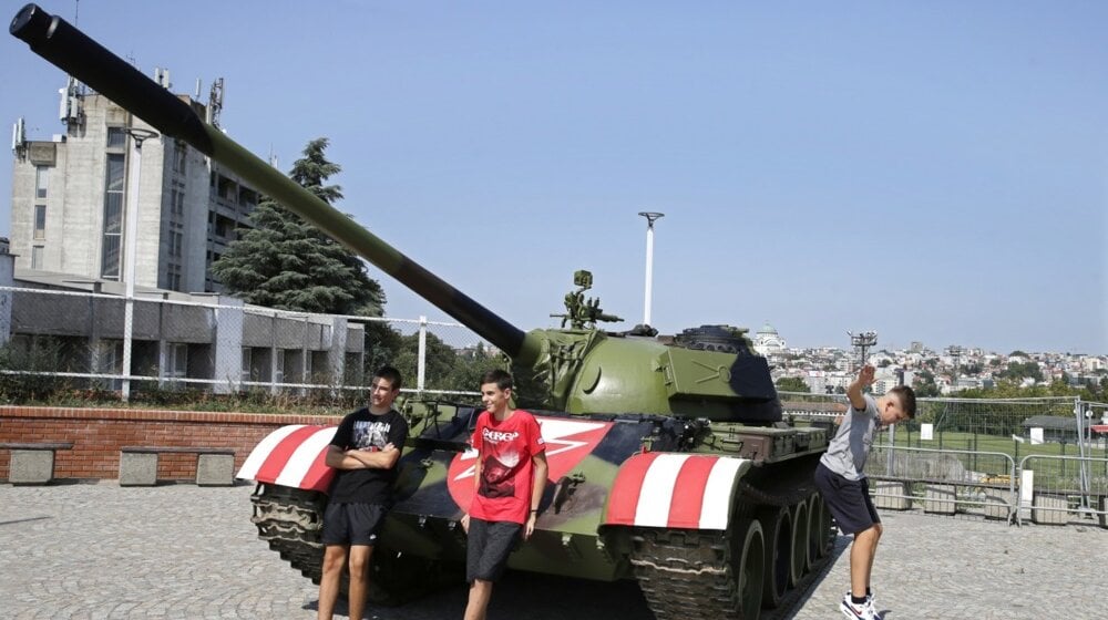 Ciriški "Blik": Jang bojs želi osvetu zbog provokacije sa tenkom ispred Marakane 2019. godine (FOTO) 1