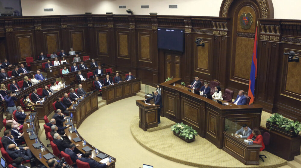 jermenija pristupa mks