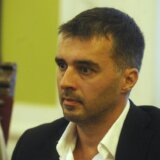 Savo Manojlović: "Studenti i srednjoškolci novac su dobili, jer su se pobunili. Što se više budu bunili, dobijaće sve više i više" 8