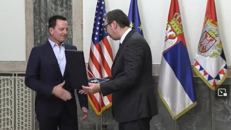 Vučić uručio Grenelu Orden srpske zastave prvog stepena 1