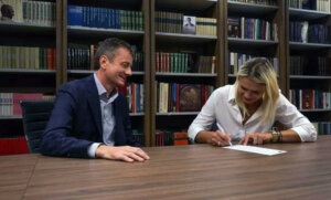 Nekadašnja odbojkašica iz Užica Vesna Čitaković pridružila se naprednjacima 2 Nekadašnja odbojkašica iz Užica Vesna Čitaković pridružila se naprednjacima 2