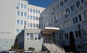 Koliko vakcina protiv sezonskog gripa su dobili domovi zdravlja u Užicu i Zlatiborskom okrugu? 2 Koliko vakcina protiv sezonskog gripa su dobili domovi zdravlja u Užicu i Zlatiborskom okrugu? 2