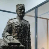 “Prebrisavanje istorije ili dug Srbije prema istini”: O Šapićevoj ideji da se u parku Ušće podigne spomenik Draži Mihailoviću 11