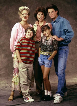 Najveće TV uloge Metjua Perija: Prijatelji, Zapadno krilo, Dobra žena i još mnogo toga 2 Najveće TV uloge Metjua Perija: Prijatelji, Zapadno krilo, Dobra žena i još mnogo toga 2