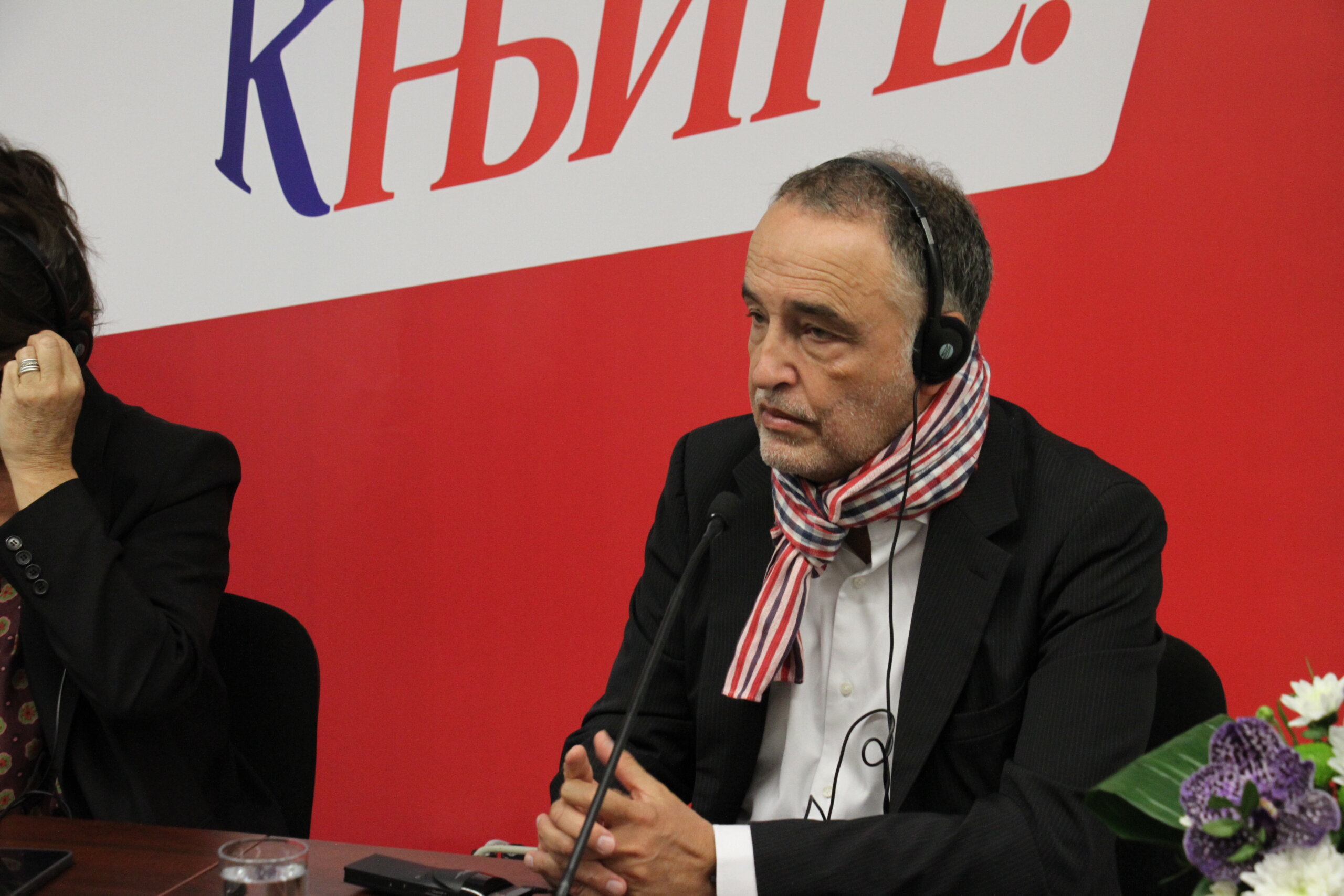 Francusko dovodi žive autore u škole, a naše Ministarstvo kulture nije došlo ni na konferenciju 3 Francusko dovodi žive autore u škole, a naše Ministarstvo kulture nije došlo ni na konferenciju 3