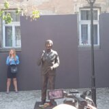 Toma Zdravković dobio spomenik u Skadarliji: "Pravo mesto za pravog" 2