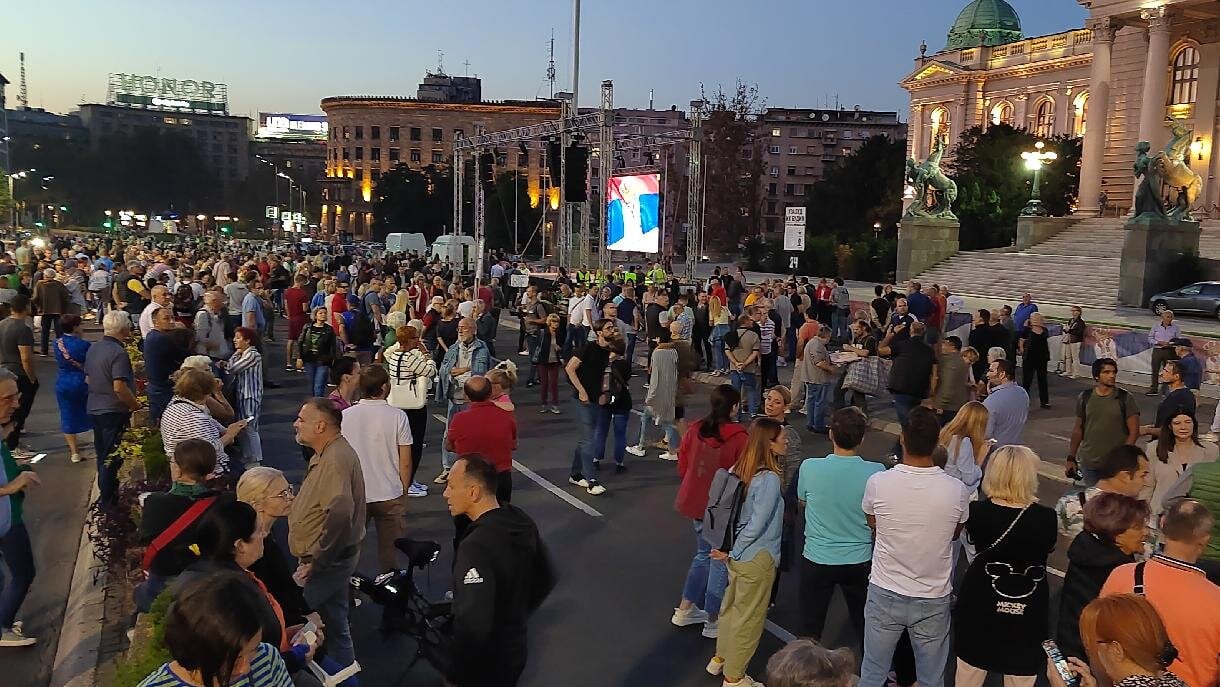 Kako je izgledao 24. protest „Srbija protiv nasilja“ (FOTO) 7