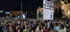 Završen 24. protest "Srbija protiv nasilja": Građani i deo opozicije ukazali na loš rad tužilaštva (FOTO) 3